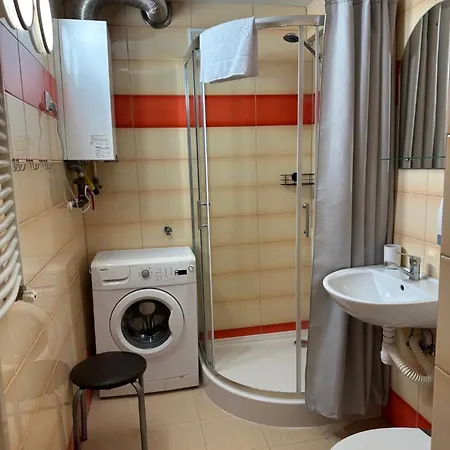 Misio Dwa 스클라르스카포렘바